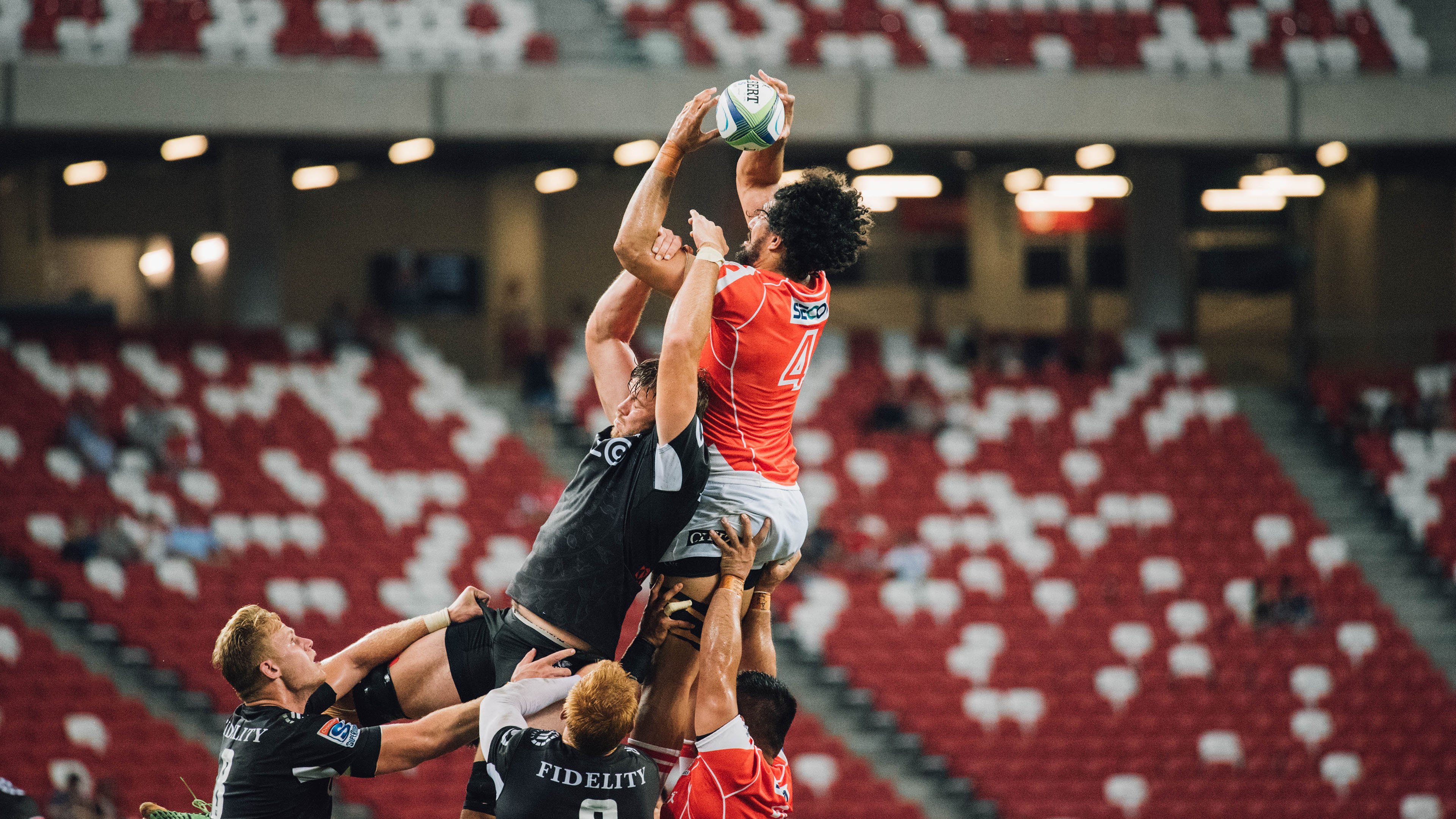 九游登录中心-球迷与球员互动日直播，拉近明星与粉丝距离，球迷分享